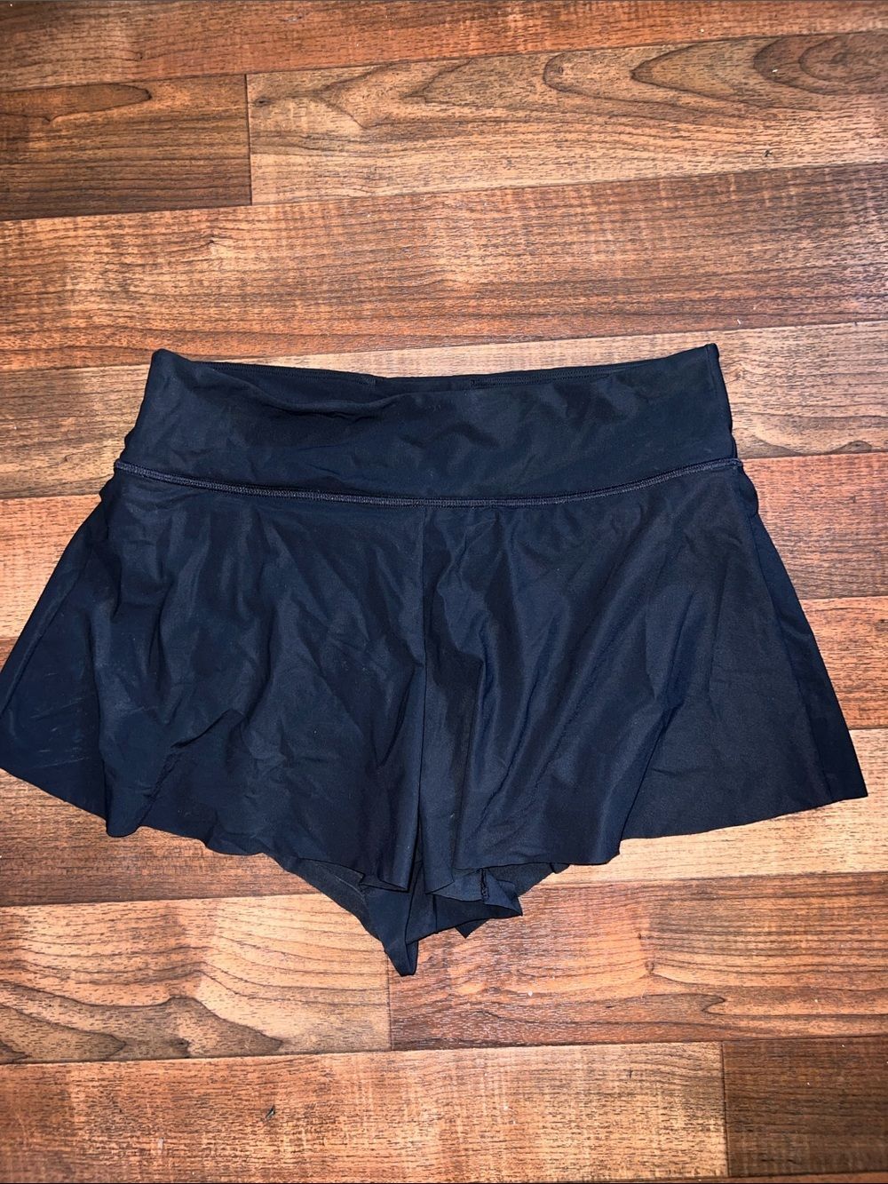 Athleta Black Athletic Skort Shorts with Built-In Liner Medium shift skirt